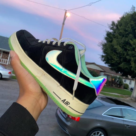 Air Force 1 - Picture 2 of 2